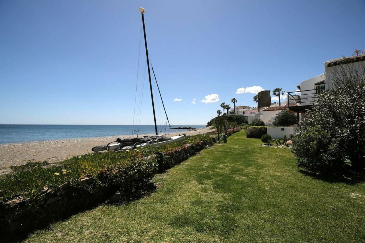 Sea Shells At Bahia Dorada Villa Estepona Exterior foto